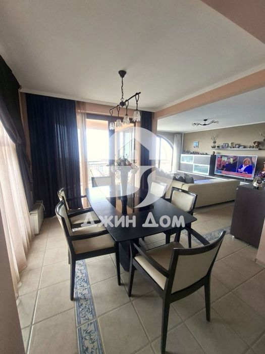 Тристаен апартамент с ПАНОРАМА МОРЕ в гр. Свети Влас