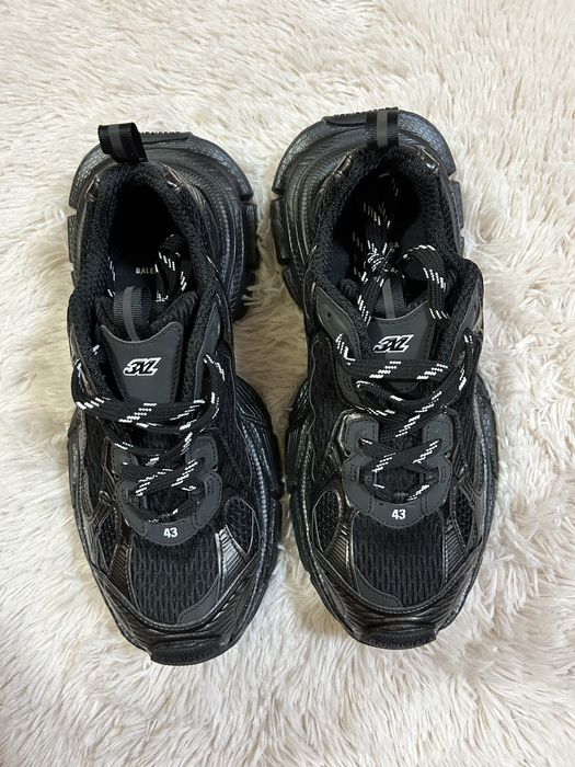 Vând Balenciaga 3XL