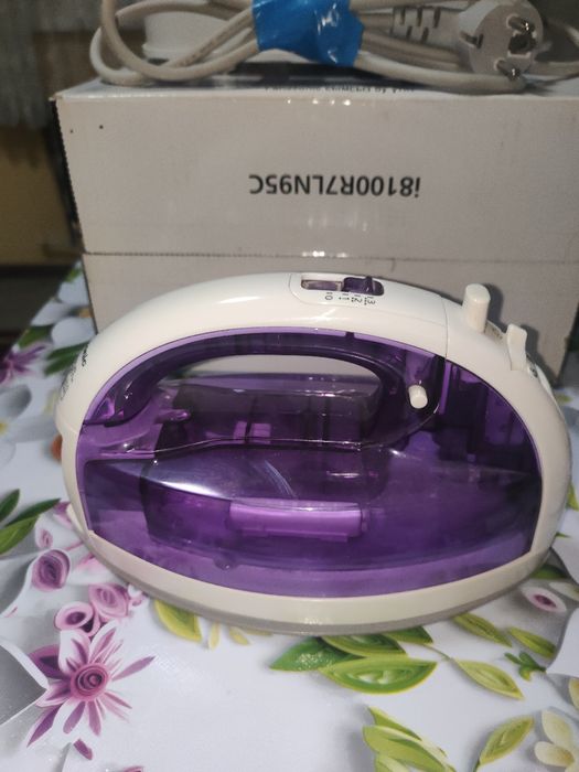 Продается утюг без проводной