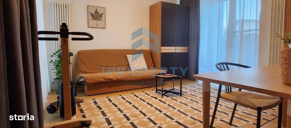 Victoriei 3 camere bloc nou cu 2 terase si loc de parcare