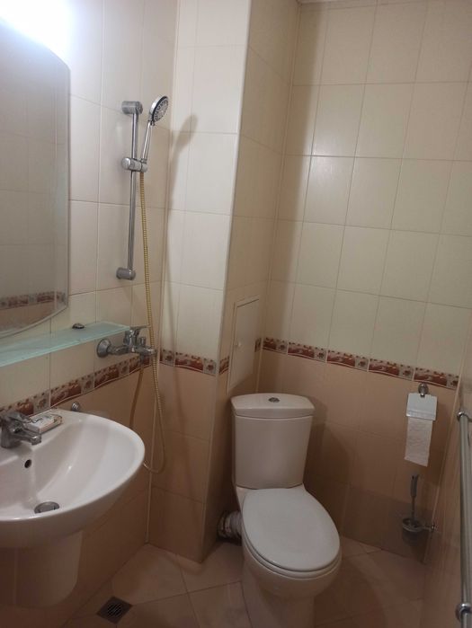 Дава се под наем Двустаен апартамент в Бургас, Зорница - 60 кв.м за 357 € - Снимка #6