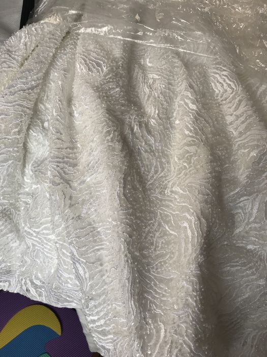 Vand rochie de mireasa SIA BRIDAL