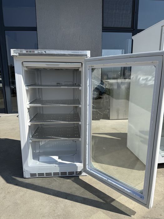 Минусова хладилна витрина Либхер 113 см