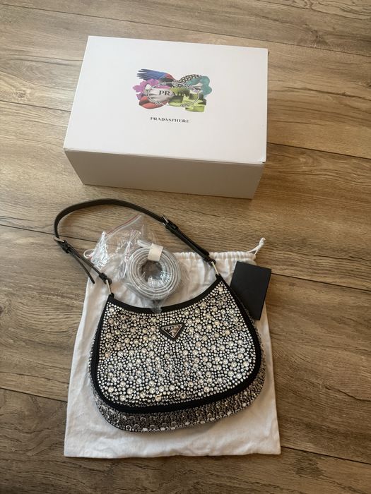 Оригинална чанта Prada