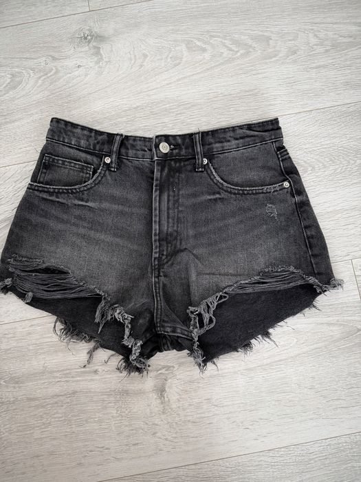 Blugi scurti Zara