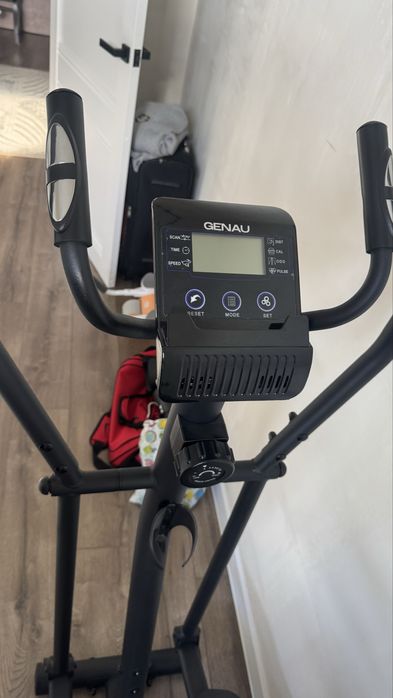 Продам тренажер элипс