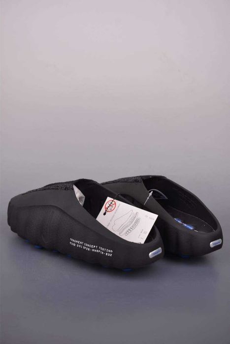 Продавам чисто нови с кутия мъжки чехли Nike Mind 001 x