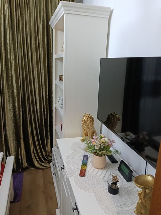 Închiriez camera la bloc