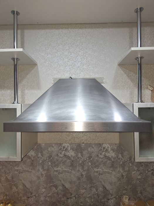 Продаётся вытяжка