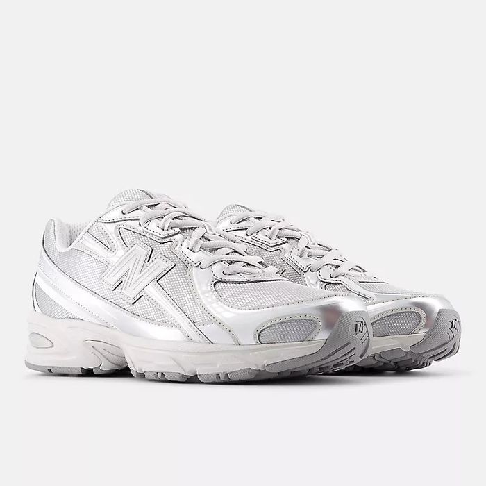 Кроссовки New Balance 740