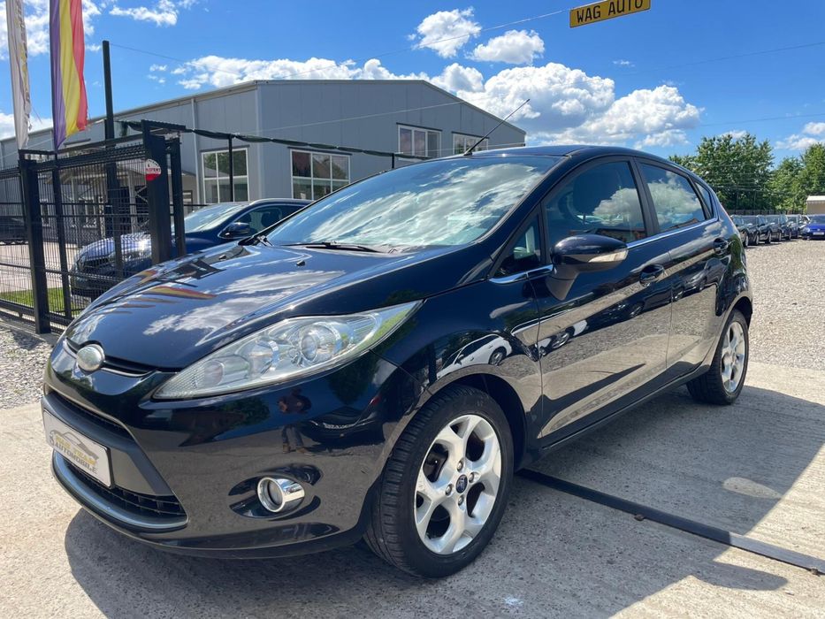 Ford fiesta 1.4 benzina 2009 titanium 97 cp RATE FIXE