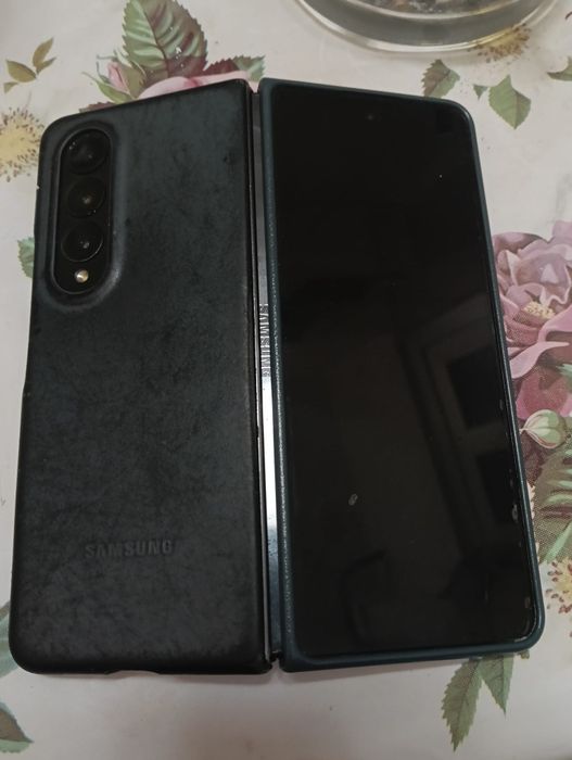 Samsung z4 fold 256gb