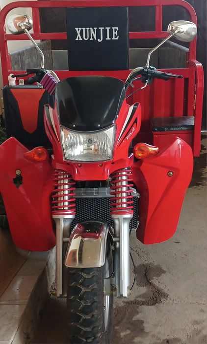 Motomuravey sotiladi.