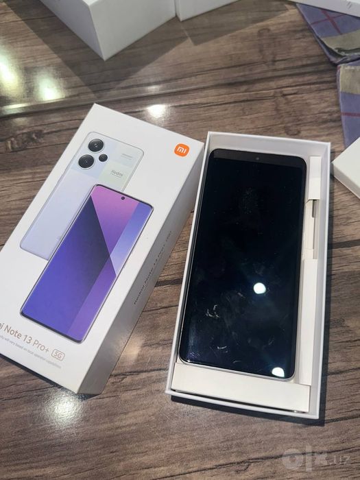 Redmi Note 13 pro plus 5g 8/256