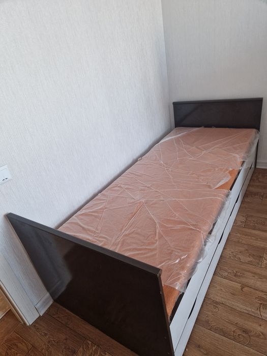 Продам кровать односпальная