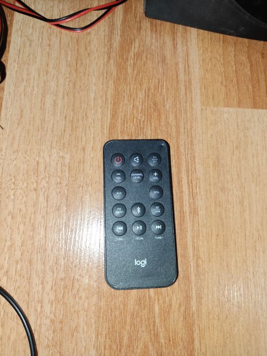 5.1 система тонколони Logi Z607