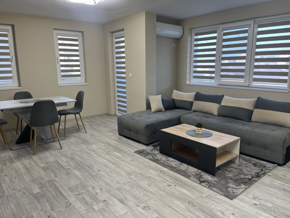 Дава се под наем Двустаен апартамент в Пазарджик, Младост - 67 кв.м за 306 € - Снимка #4