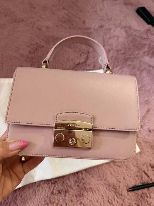 Furla кожена чанта 12.5x21.5x8