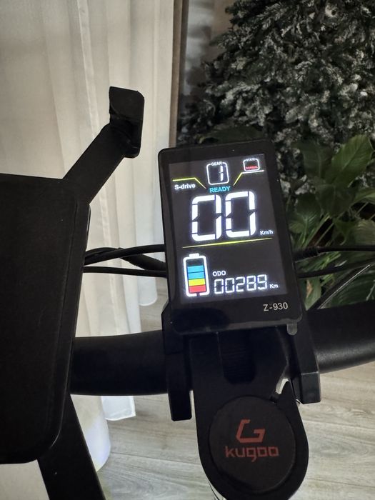 Vând trotinetă electrică Kugo G2 Max