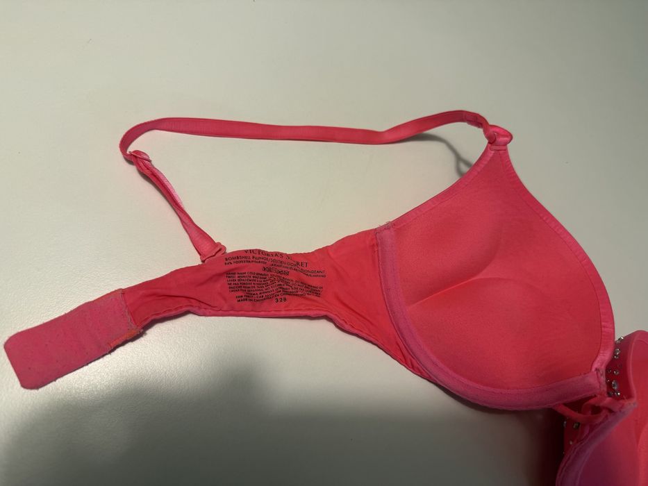 Сутиен Victoria Secret Bombshell, 32B