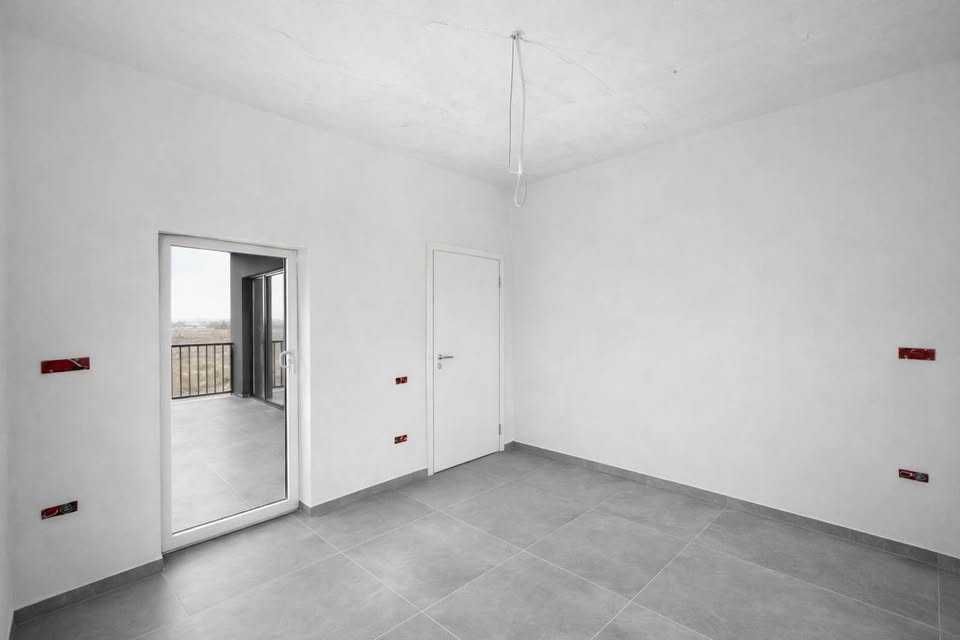 Proprietar vând apartament cu 2 camere, etajul 1, lângă Timișoara