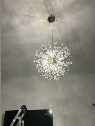 Lustra, candelabru modern