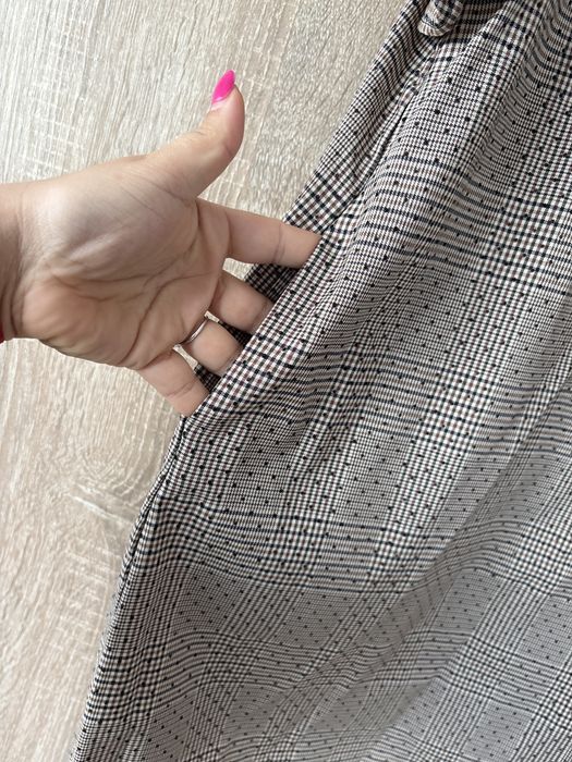 Rochie cu guler Zara