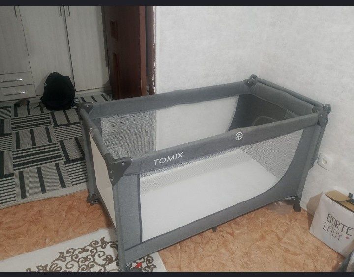 Кровать манеж 2 яруса