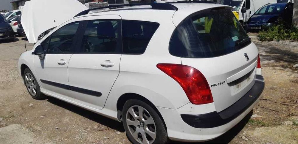 Peugeot 308sw 1.6HDI на части
