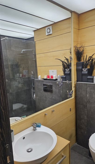 Апартамент под наем