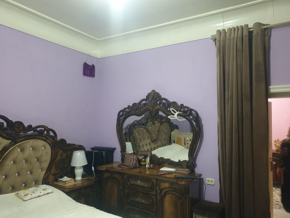 Sirdaryo shaharda 14 sothli 2 qavatli uy sotiladi