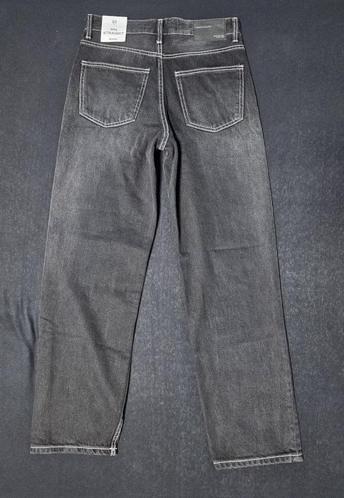 Straight leg jeans/дънки Bershka