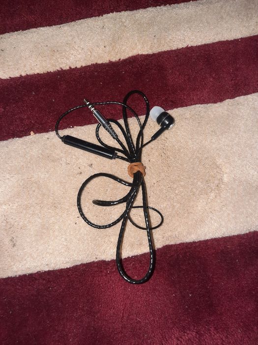 Срочно продаю телефон oppo a71