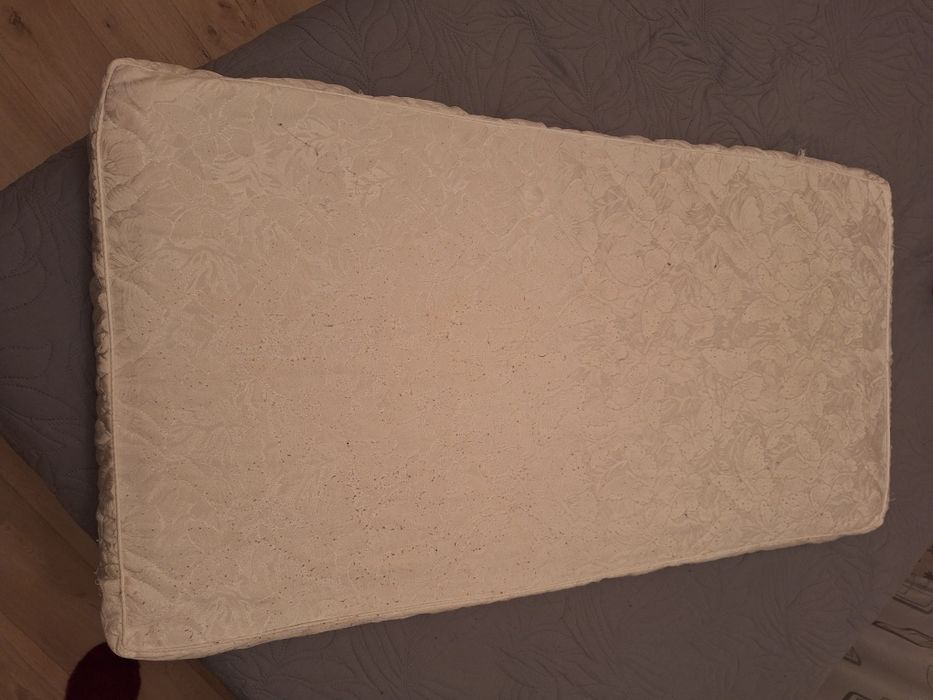 Продаётся детская кровать