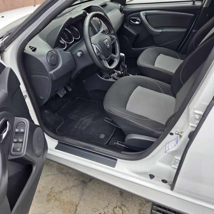Dacia Duster , An 2018 , AUTOMAT , 1,5D , 8200€