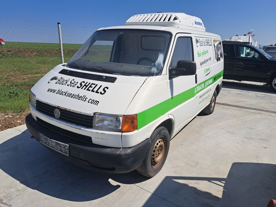 Фолксваген Транспортер Т4 2.4D хладилен VW Transporter T4 НА ЧАСТИ
