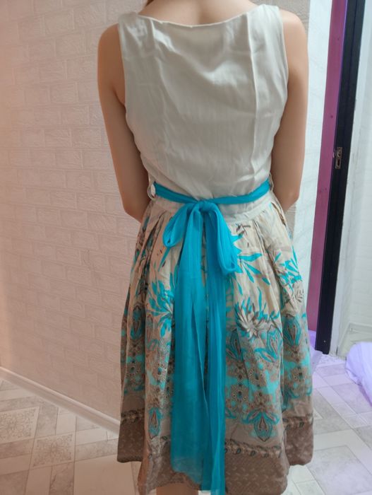 Летнее  платье 42 размер