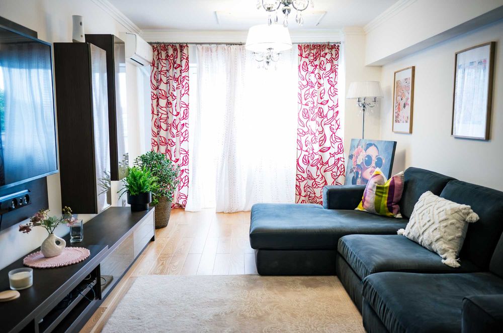 [VÂND] Apartament 3 Camere Premium | Etaj 3 | Mobilat la Comandă + Loc Parcare Supravegheat – Plopeni Central
