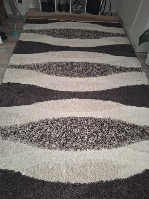 Продам палас 2×4