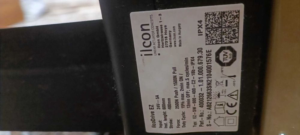 Електрическо болнично легло