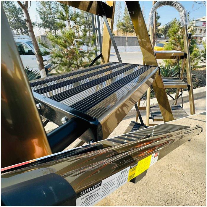 Luxury 5-6 pog'onali narvonlar optom