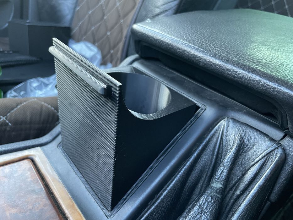 Шторка для монетницы бмв е39