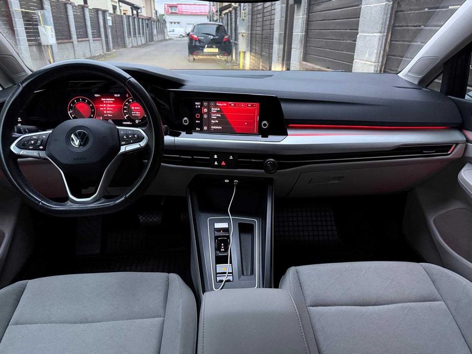 VW Golf 8 1.5 E-TSI 150Cp Mild Hybrid