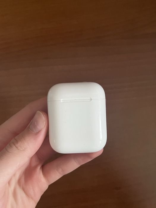Casti Apple AirPods ( a 2-a generatie )