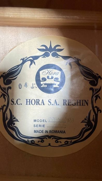 Акустическая гитара.Румыния.