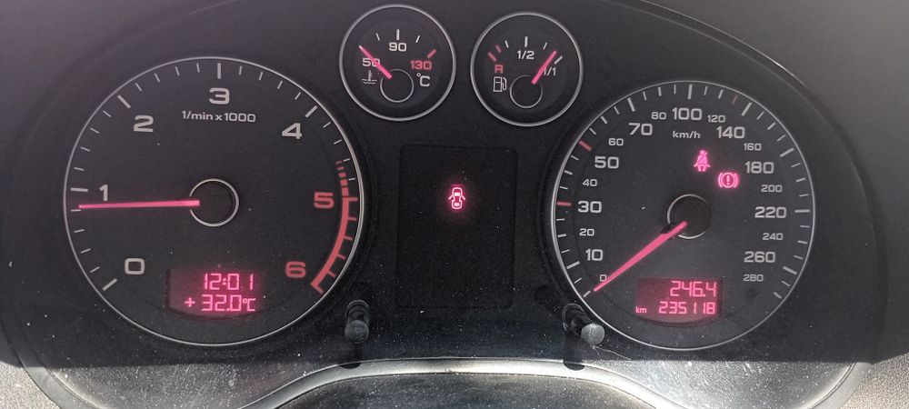 Ауди А 3 първи собственик в България