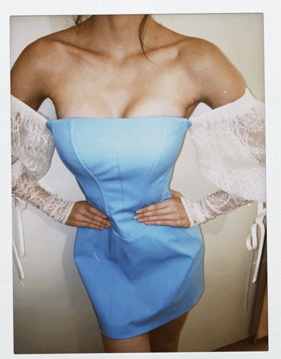 Официална синя корсетна рокля с дантела и перли | Бална рокля