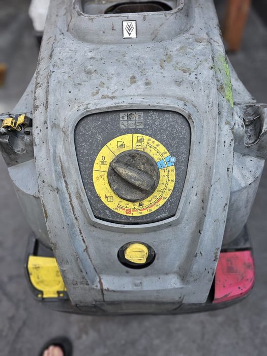 Aparat de spălat cu presiune Kharcher HDS8/18