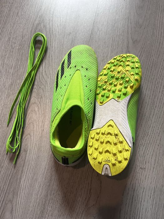 Ghete de Fotbal Adidas