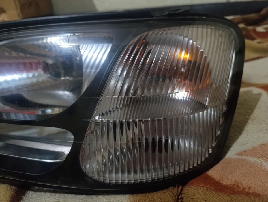 Фара на Субару Legacy